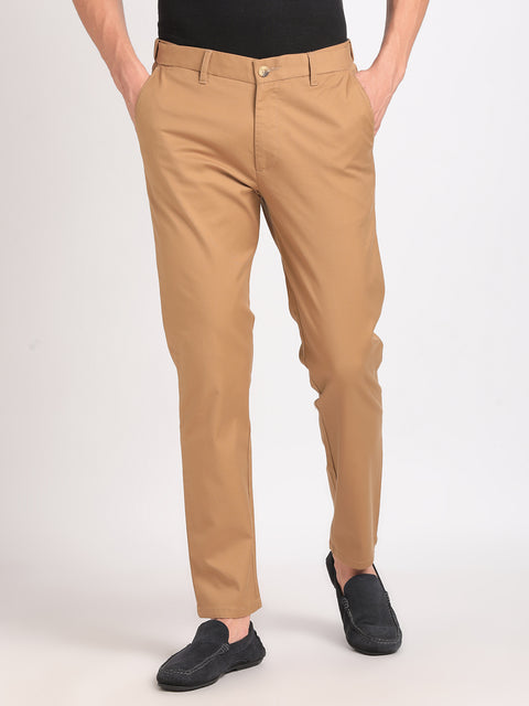 Ankle-Length Cotton Chinos for Men's Classic Style with Adjustable waist band.