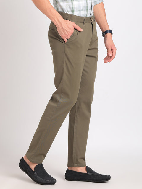 Ankle-Length Cotton Chinos for Men's Everyday Chic with Adjustable waist band.