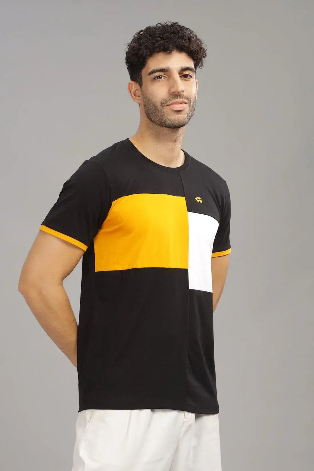 Adro Men’s Round Neck T-Shirt | 95% Cotton 5% Lycra | Trendy Look